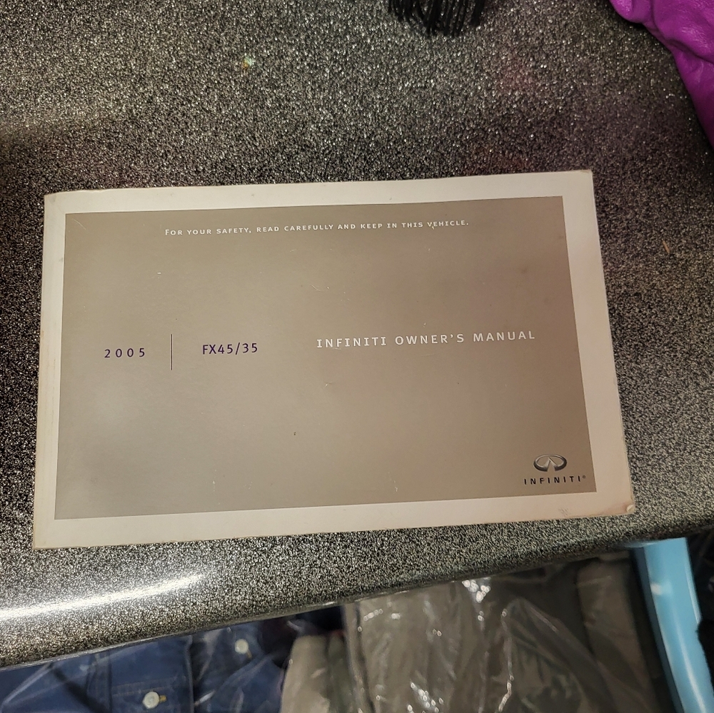 Infiniti 2005 FX45/35 Owners Manual